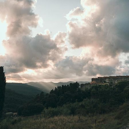 Il Cantuccio Di Monteverdi Marittimo, Borgo Di Canneto Canneto  Kültér fotó