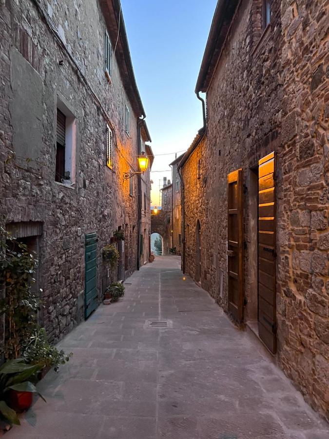 Il Cantuccio Di Monteverdi Marittimo, Borgo Di Canneto Canneto  Kültér fotó