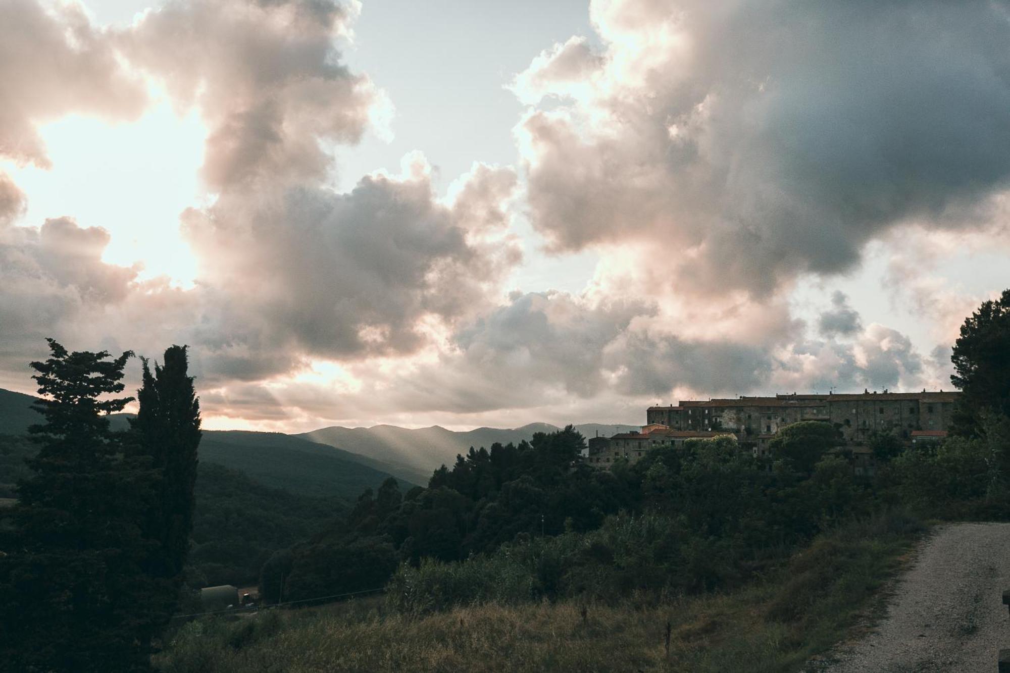 Il Cantuccio Di Monteverdi Marittimo, Borgo Di Canneto Canneto  Kültér fotó